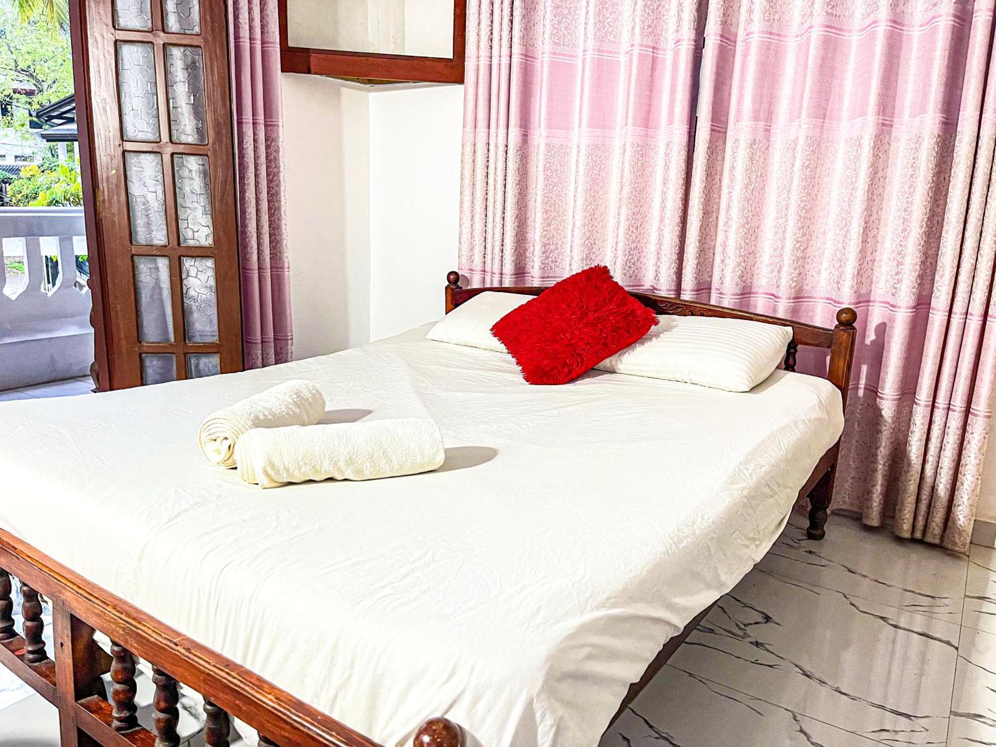 Galle Camellia Oda fotoğraf
